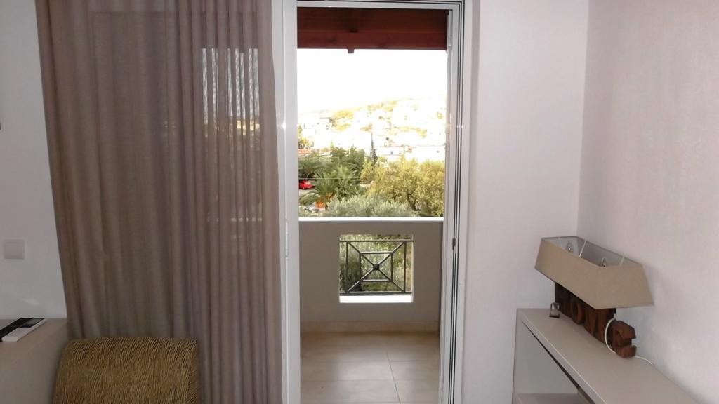 Vanessa House Luxury Apartments Skiathos Town Exterior foto