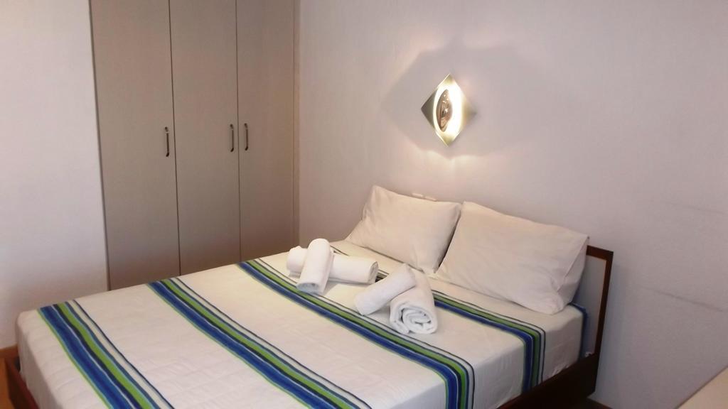 Vanessa House Luxury Apartments Skiathos Town Exterior foto