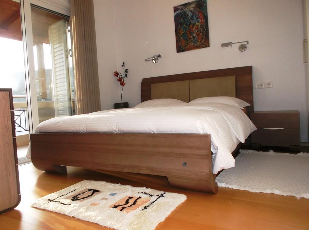 Vanessa House Luxury Apartments Skiathos Town Exterior foto